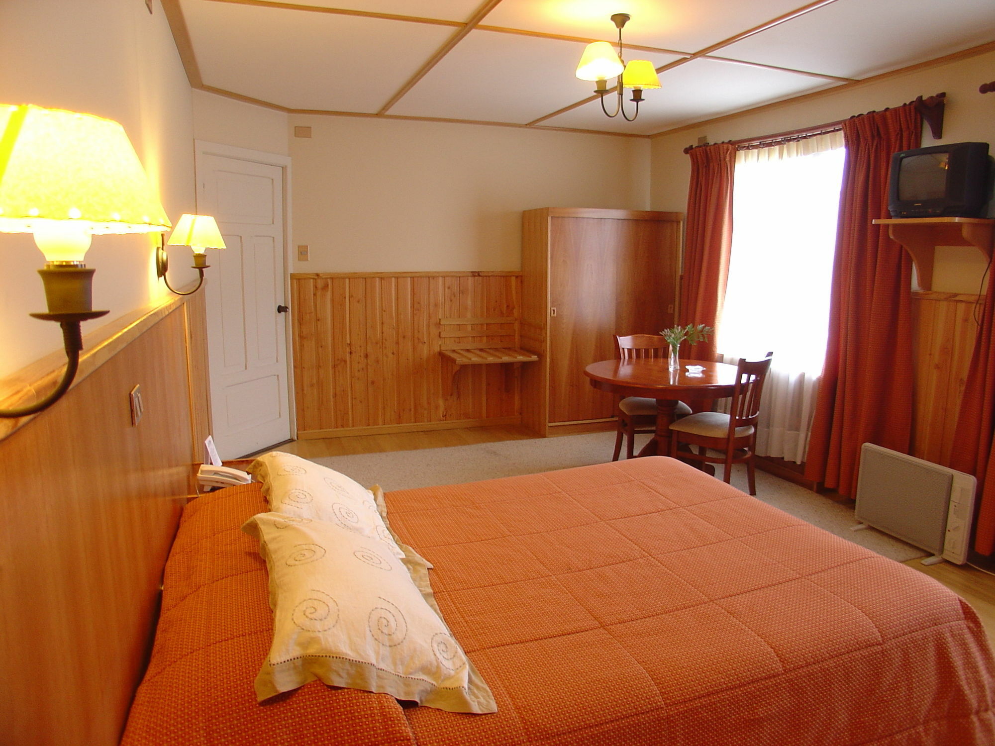 Hotel Peulla מראה חיצוני תמונה